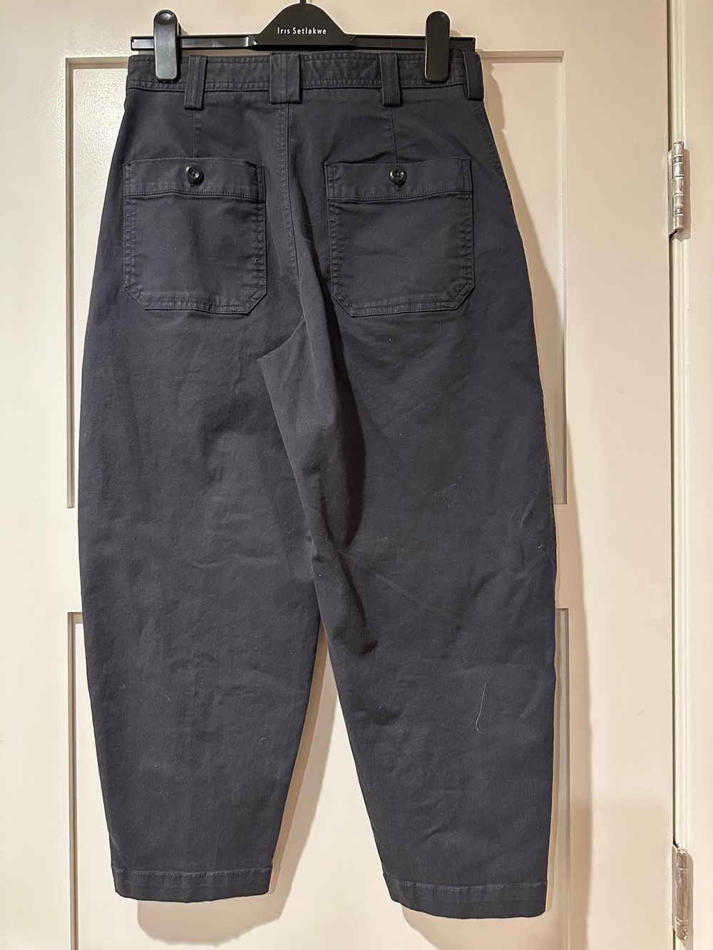 Banana Republic size 2 Petite black barrel leg crop utility pants. - Picture 4 of 12